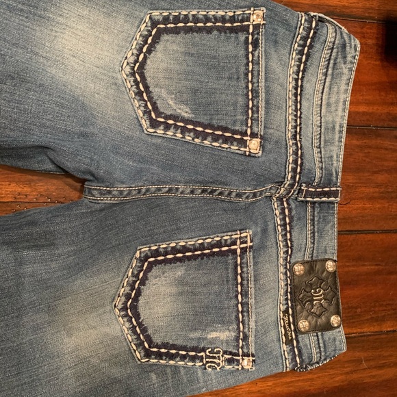 Miss Me Capris - Picture 6 of 6